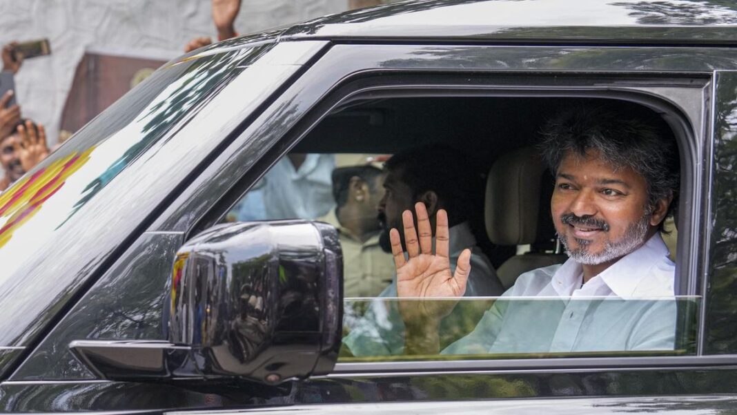తమిళనాడులో విజయ్ సాధించిన భారీ విజయాన్ని శ్రీలంక మీడియా దృష్టికి తెచ్చింది
– PARAHUSHAR NEWS