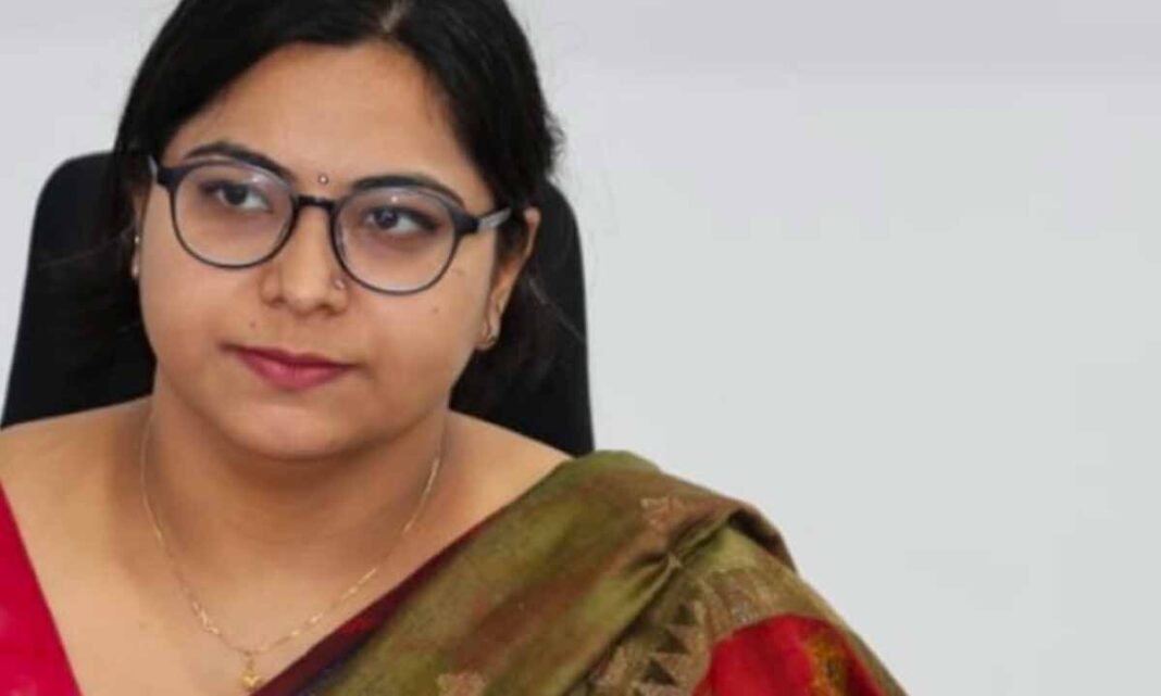 తెలంగాణ బోర్డ్ ఆఫ్ ఇంటర్మీడియట్ ఎడ్యుకేషన్ అతుకులు లేని విద్యా సంవత్సరానికి కొత్త కార్యక్రమాలను ఆవిష్కరించింది
– PARAHUSHAR NEWS