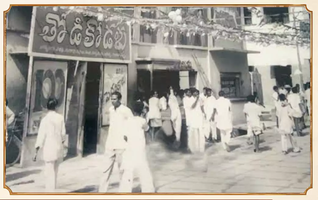 తెలుగు రాష్ట్రాల్లో మొట్టమొదటి సినిమా థియేటర్: ఒక అద్భుత చరిత్ర!
– PARAHUSHAR NEWS