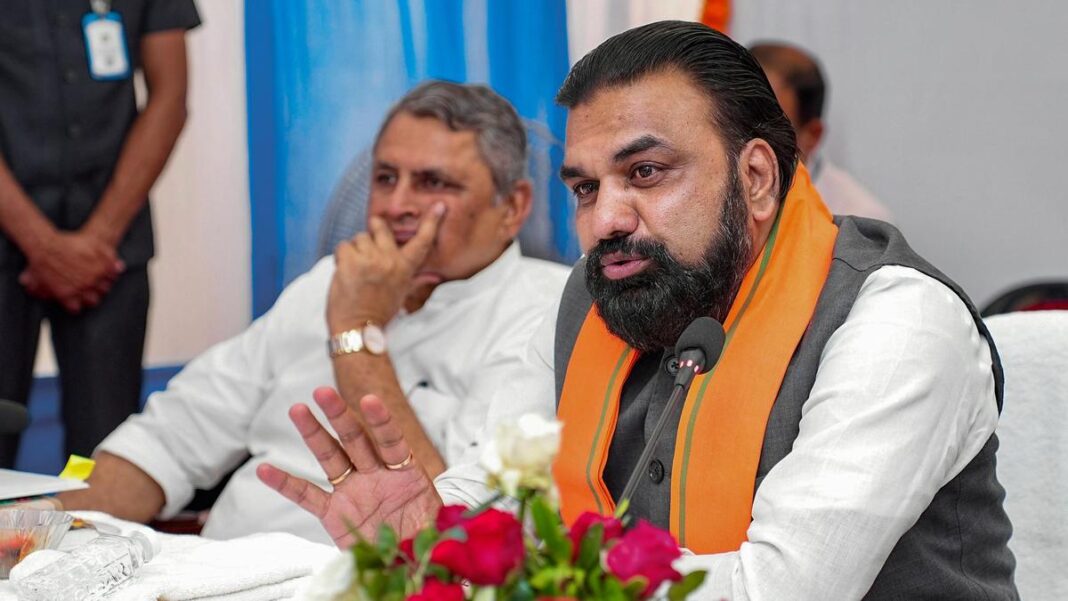 ప్రపంచ బ్యాంకు నుండి 500 మిలియన్ అమెరికన్ డాలర్ల రుణాన్ని బీహార్ కేబినెట్ ఆమోదించింది
– PARAHUSHAR NEWS