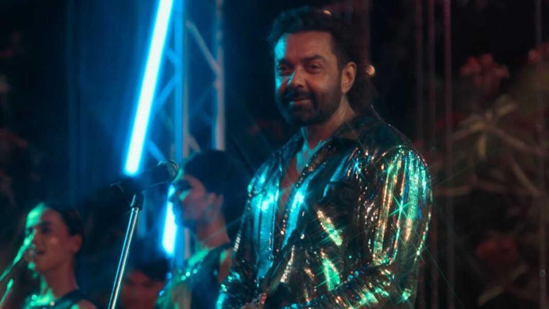 'బందర్' టీజర్: అనురాగ్ కశ్యప్ దర్శకత్వంలో బాబీ డియోల్ నేరం ఆరోపణలు ఎదుర్కొంటున్న వృద్ధాప్య తారగా నటించాడు.
