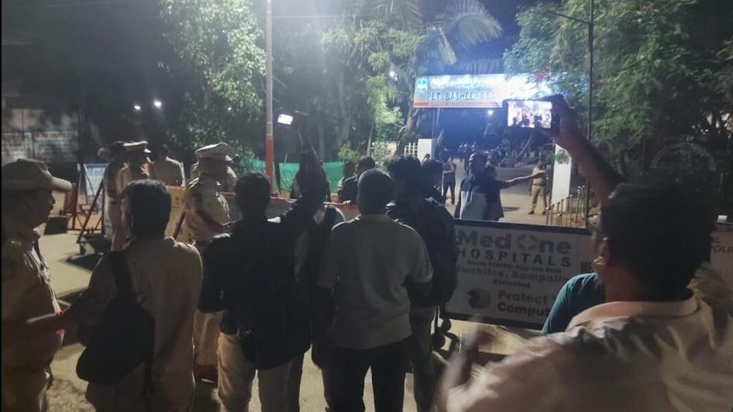 వారం రోజుల వేట తర్వాత నార్సింగి సమీపంలో బండి బగీరత్ అరెస్ట్
