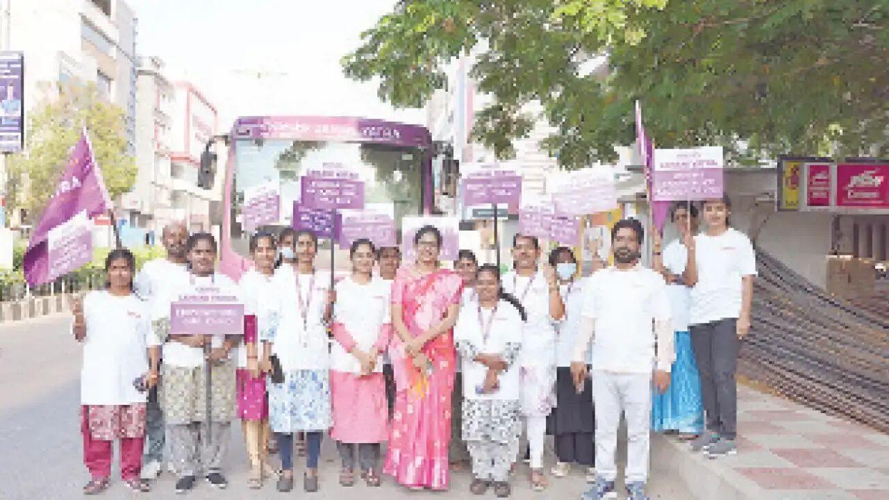 సంతానోత్పత్తిపై అవగాహన పెంచేందుకు ఒయాసిస్ ఫెర్టిలిటీ యొక్క జననీ యాత్ర తిరుపతికి చేరుకుంది
– PARAHUSHAR NEWS