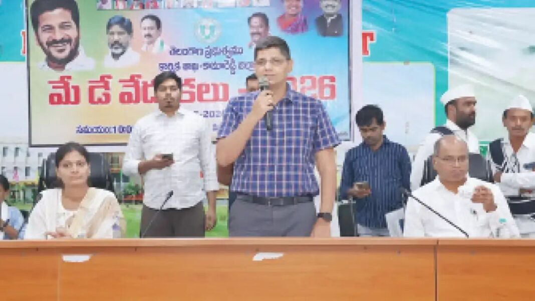 సమాజాభివృద్ధిలో కార్మికుల పాత్ర కీలకం: DC
– PARAHUSHAR NEWS