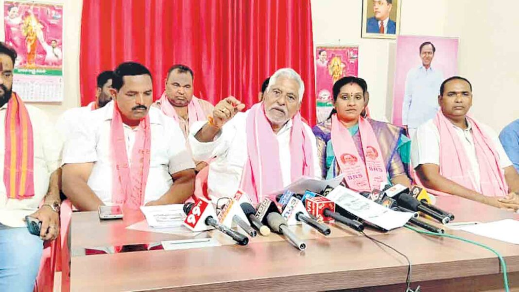 2000 crore scam in grain procurement-Namasthe Telangana
– PARAHUSHAR NEWS