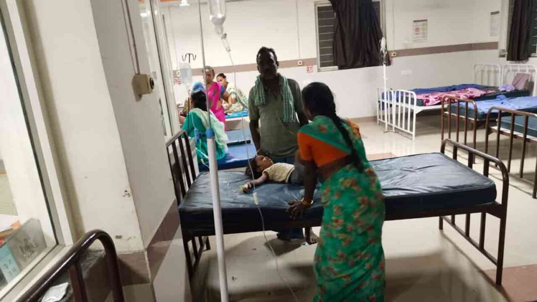 Peddapalli | Three children fell ill after playing with the haymaking machine
– PARAHUSHAR NEWS