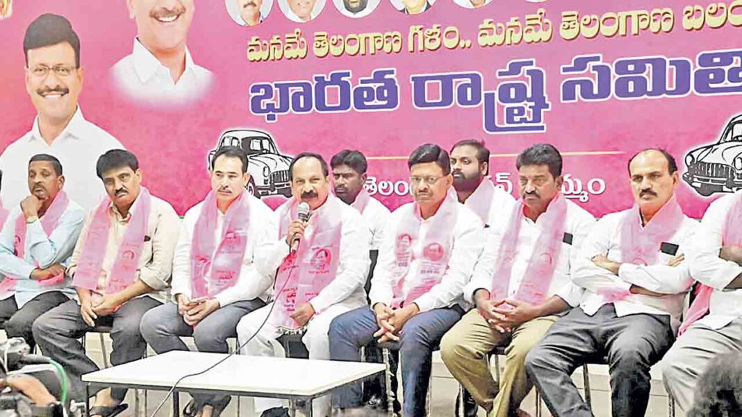 The government that has drowned in the name of guarantees.. Takkellapalli Ravinder Rao
– PARAHUSHAR NEWS