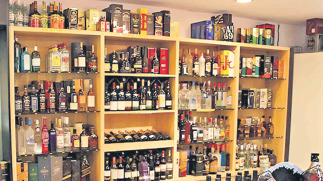 What about us if we make payment?.. Liquor companies fire on Sarkar's offer