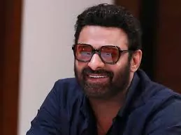 ప్రభాస్ తండ్రి మాకు ముందుగానే చెప్పారు.. ప్రముఖ నిర్మాత వ్యాఖ్యలు వైరల్
– PARAHUSHAR NEWS