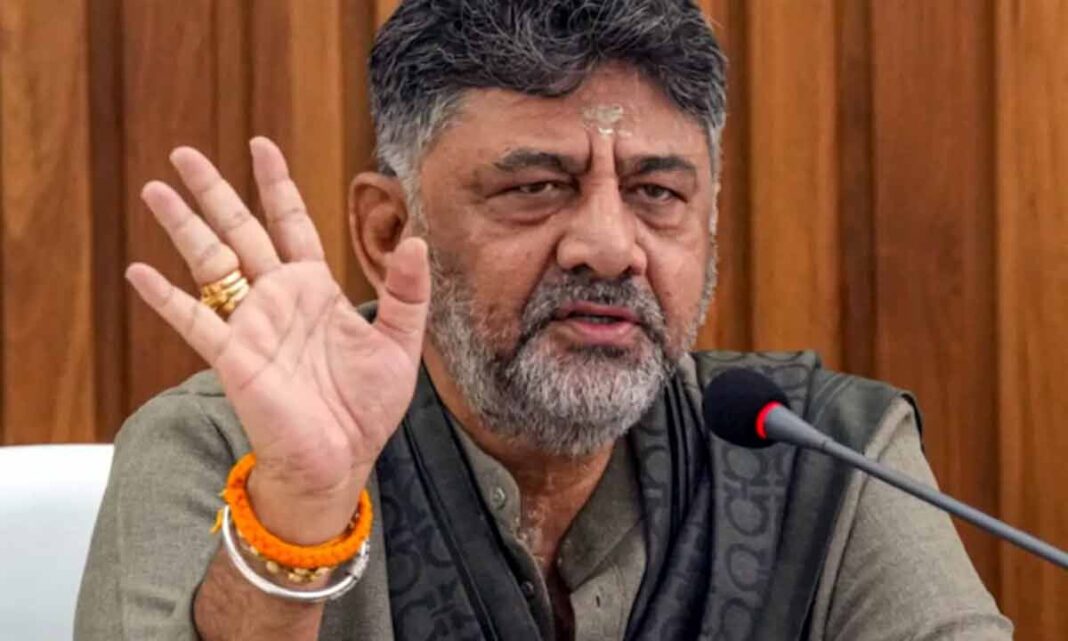 కర్నాటకలో ఓటర్ల సవరణ కసరత్తు ప్రారంభం కాగానే డీకే శివకుమార్ తీవ్ర హెచ్చరిక
