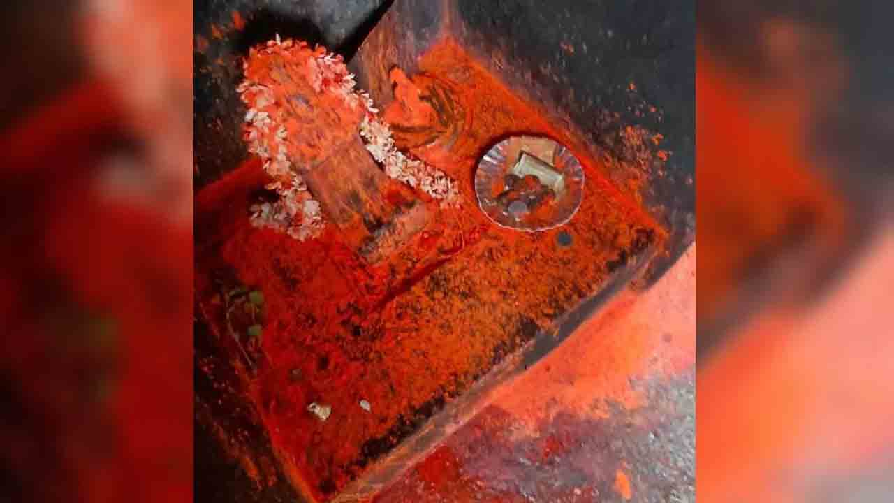 Anjaneya idol stolen in Tirumala