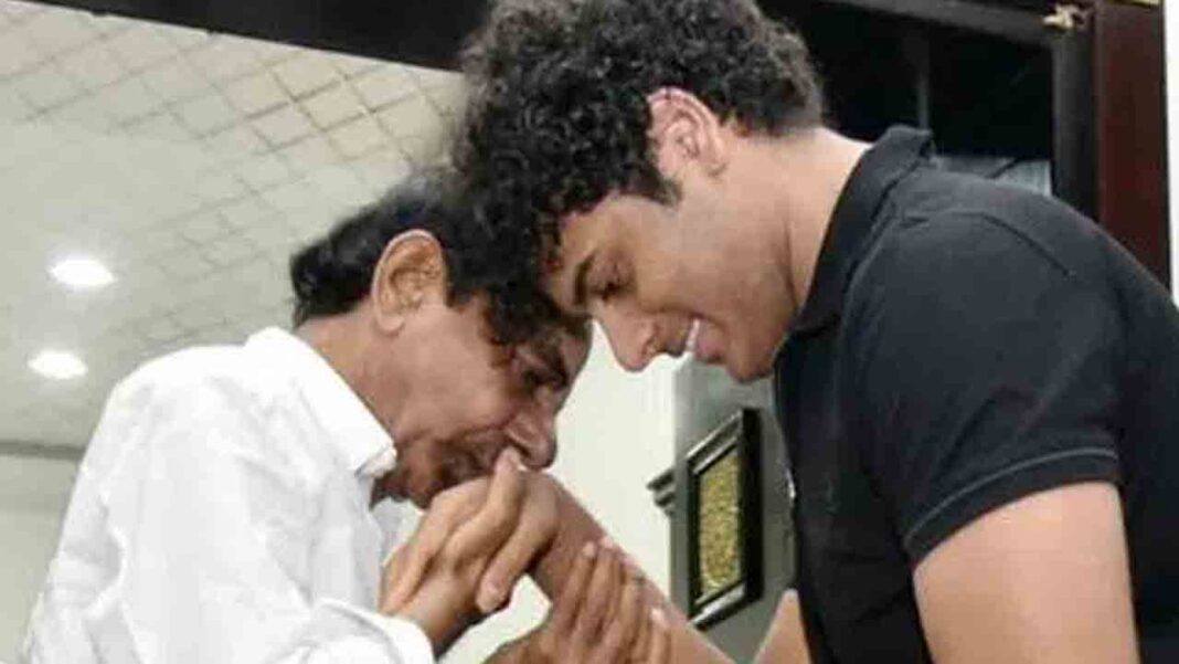 Himanshu suffered a minor injury..KCR visited AIG hospital-Namasthe Telangana
– PARAHUSHAR NEWS