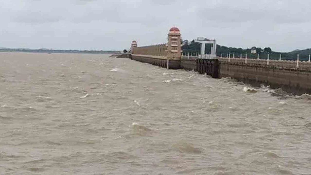 Inflow to Tungabhadra Dam-Namasthe Telangana
– PARAHUSHAR NEWS