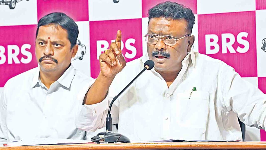 ప్రశ్నించే విద్యార్థులు దేశద్రోహులా?.. బీఆర్‌ఎస్‌ ఎమ్మెల్సీ దాసోజు