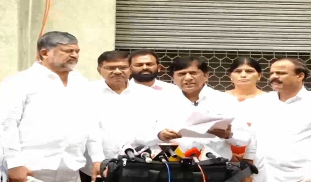 తెలంగాణలో ఓటర్ల జాబితా సవరణను ఒక నెల పొడిగించాలని BRS కోరింది
– PARAHUSHAR NEWS