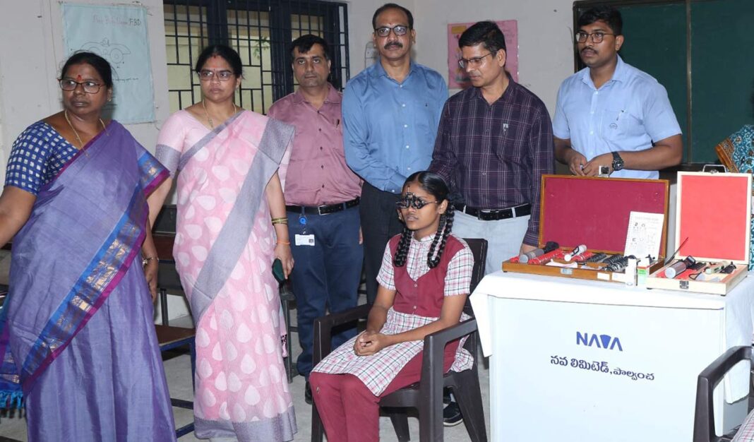 Nava Limited మరియు LVPEI కొత్తగూడెంలో కంటి పరీక్ష శిబిరాలను ప్రారంభించాయి
