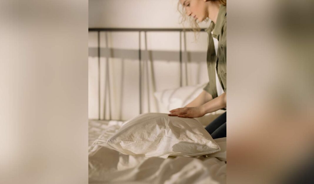 Can silk pillowcases really prevent wrinkles?- PARAHUSHAR NEWS