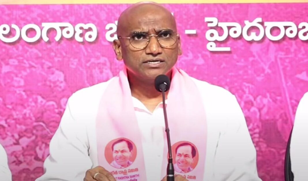 భూ భారతి పోర్టల్‌లో పెద్ద ఎత్తున అక్రమాలు జరిగాయని ఆర్ఎస్ ప్రవీణ్ కుమార్ ఆరోపించారు
