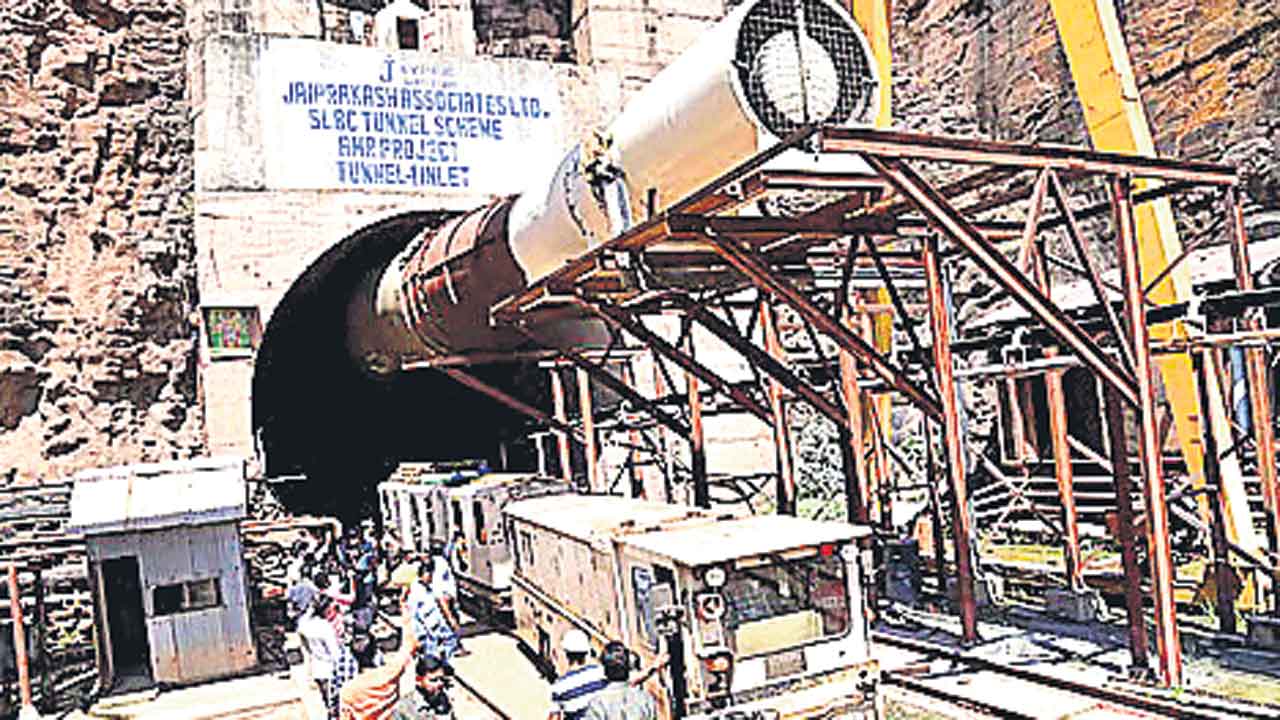 SLBC Tunnel | Thieves in the tunnel.. 12 thousand crores for 10 km excavation!
