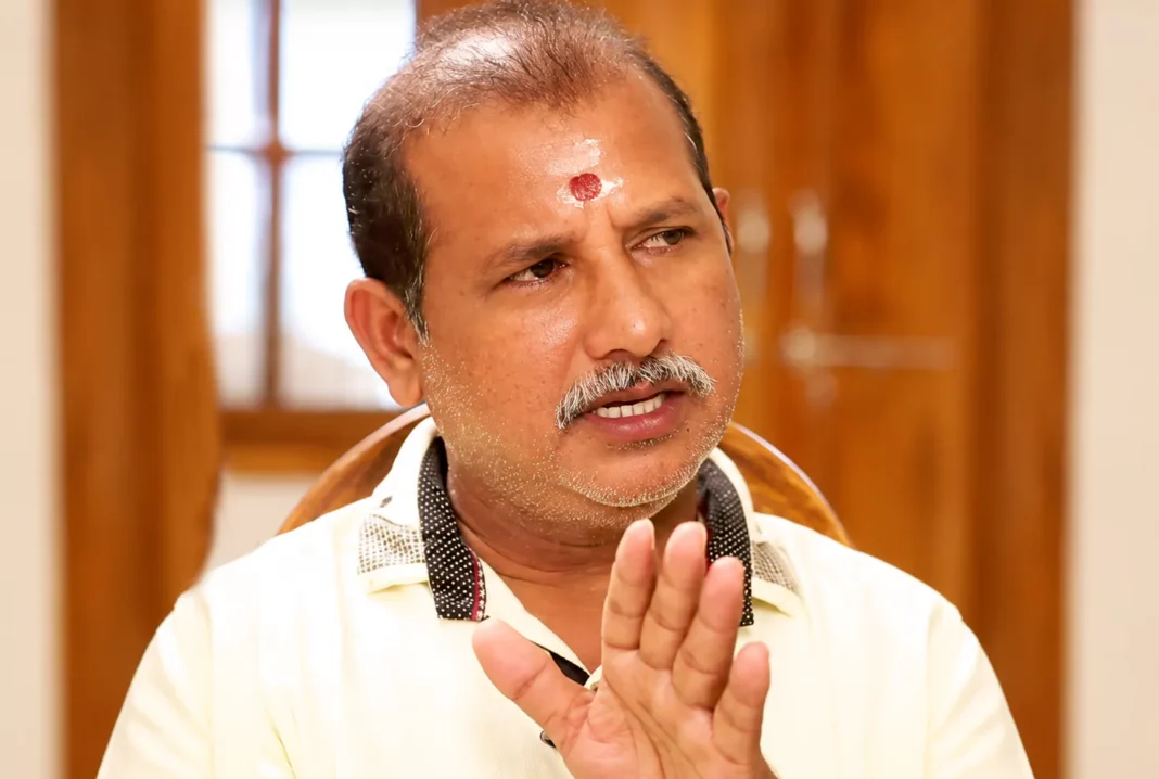 APFDC భూముల వివాదం డైరెక్టర్పై సముద్ర సంచలన వ్యాఖ్యలు.. ఇది అసలు నిజం!
– PARAHUSHAR NEWS