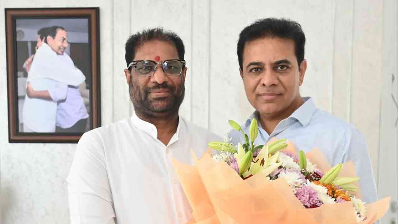 MP Vadviraju Ravichandra who met KTR