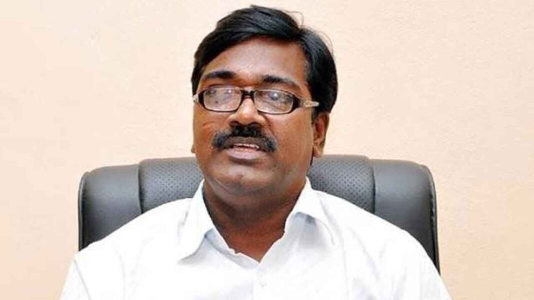 రేవంత్ వ్యక్తిగత దాడులు మళ్లింపు వ్యూహం: పువ్వాడ
– PARAHUSHAR NEWS