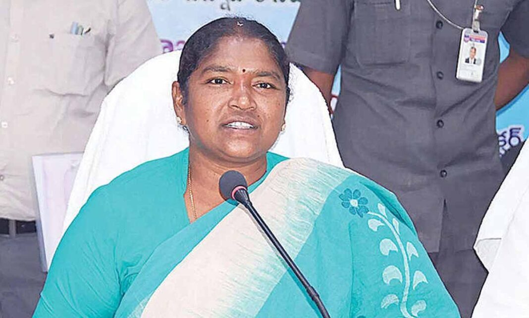 ఎల్ నినోను ఎదుర్కొనేందుకు పంచాయతీరాజ్ శాఖ కార్యాచరణ ప్రణాళికను ఆవిష్కరించింది
– PARAHUSHAR NEWS