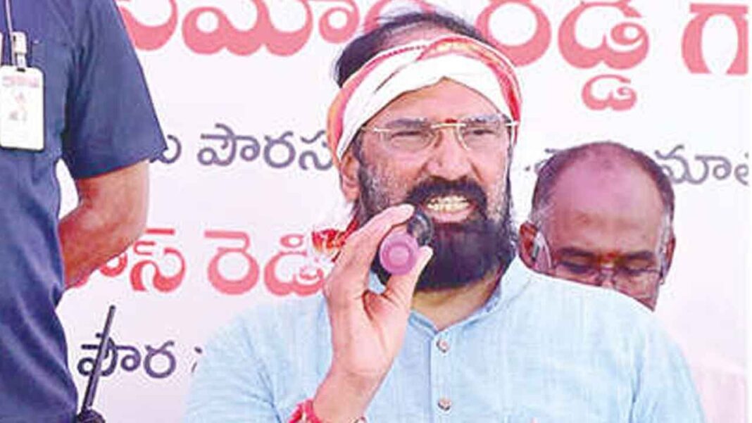 కవిత రూ.1,400 కోట్ల వసూలు కాళేశ్వరం అంతర్గత కథను బట్టబయలు చేసింది: ఉత్తమ్
