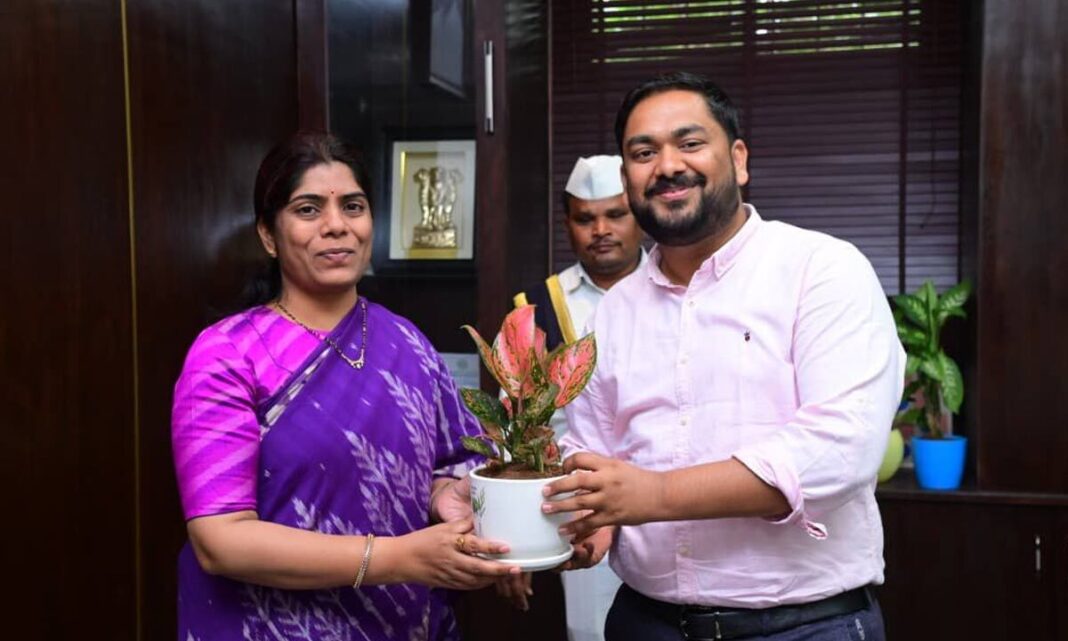 నాగర్‌కర్నూల్ కొత్త ఆర్డీఓగా అర్చన బాధ్యతలు స్వీకరించారు
