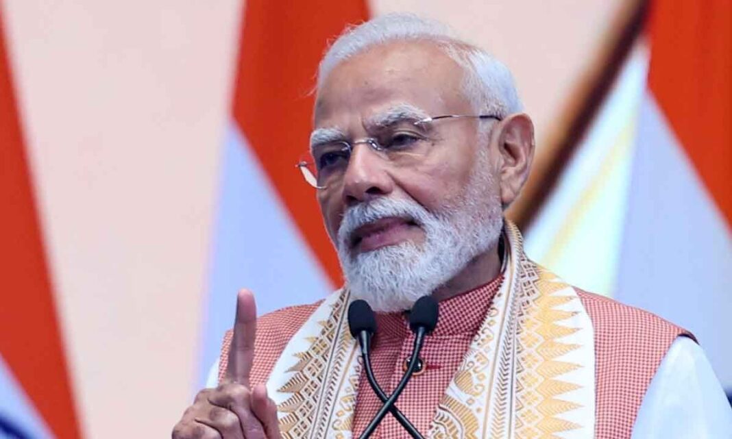 పేపర్ లీక్‌లను అరికట్టడం జాతీయ బాధ్యత అని నీట్ పేపర్ లీక్‌పై ప్రధాని మోదీ అన్నారు.

