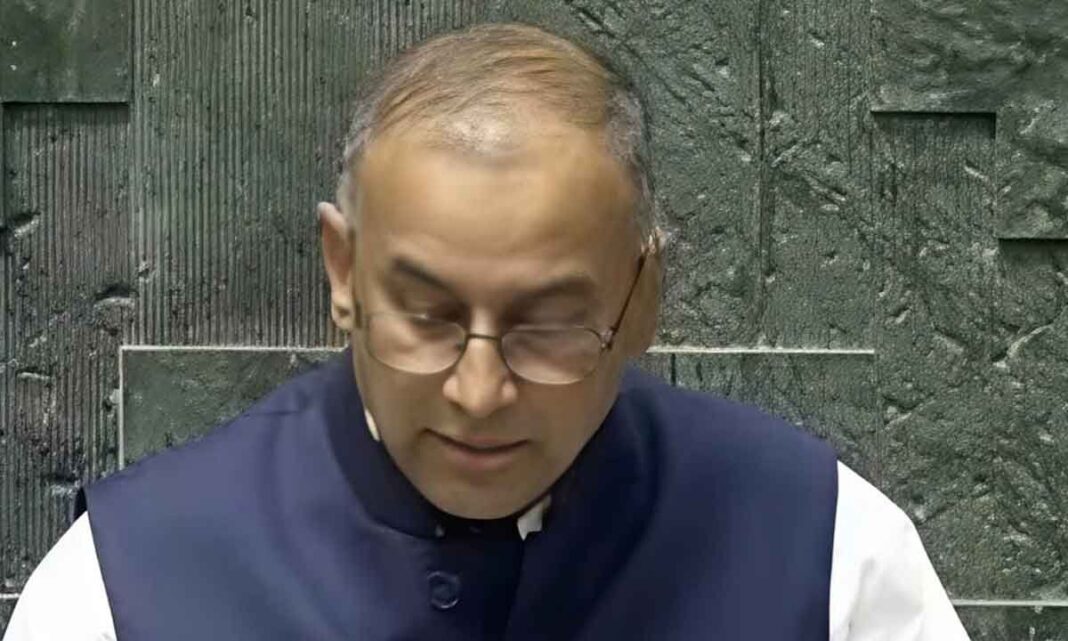 ప్రభుత్వ పాఠశాలల్లో మౌలిక వసతులు, అభ్యసన ప్రమాణాలపై ఎంపీ రఘురాం వివరాలు అడిగి తెలుసుకున్నారు
– PARAHUSHAR NEWS