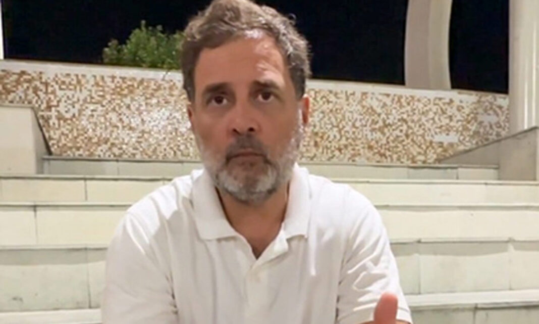 యువత భవిష్యత్తును కేంద్రం దెబ్బతీస్తోందని రాహుల్ గాంధీ ఆరోపించారు
