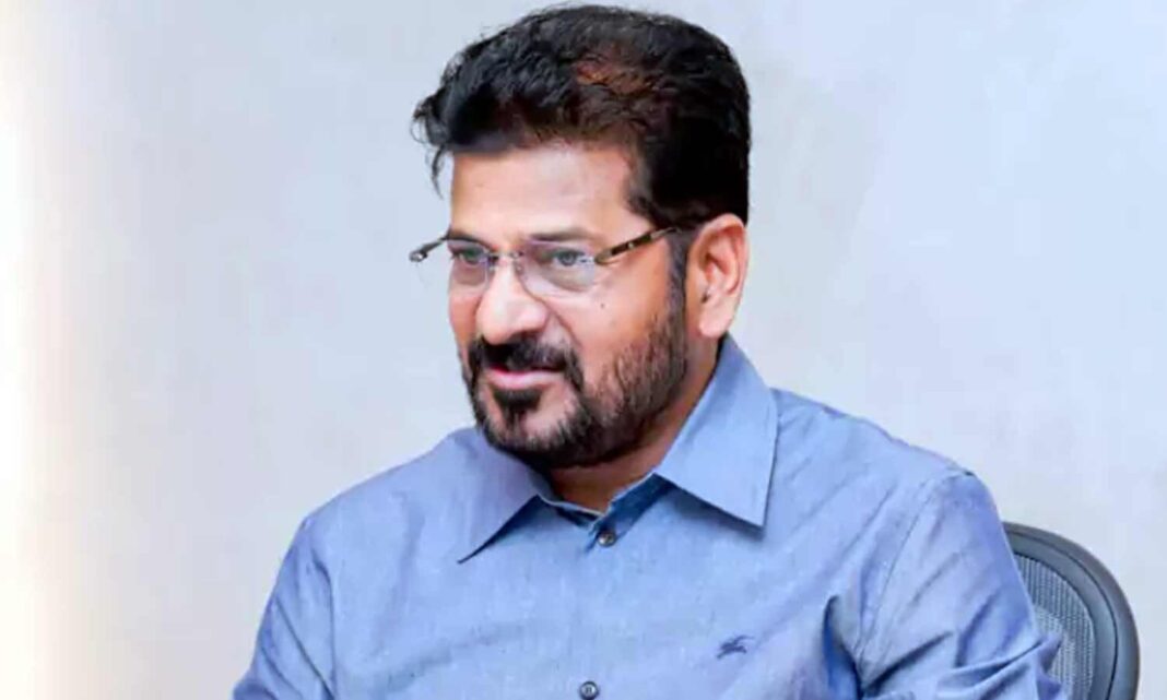 హైడ్రామాపై హైకోర్టు వ్యాఖ్యలపై సమీక్షిస్తానని తెలంగాణ సీఎం రేవంత్ రెడ్డి చెప్పారు
– PARAHUSHAR NEWS