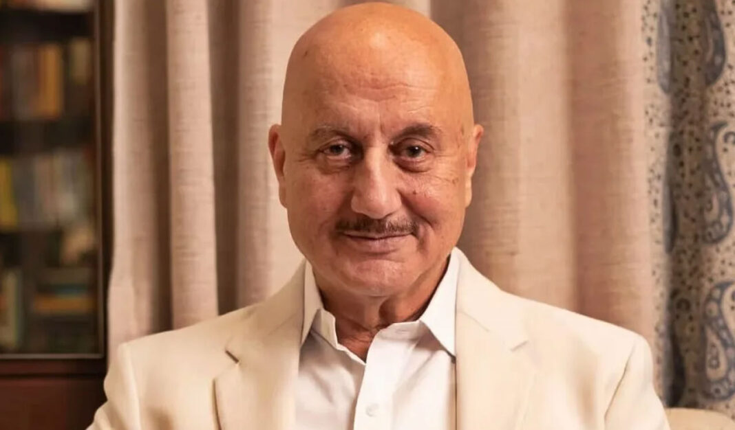 Anupam Kher reacts to Ladakh video of woman allegedly disrespecting Army personnel- PARAHUSHAR NEWS